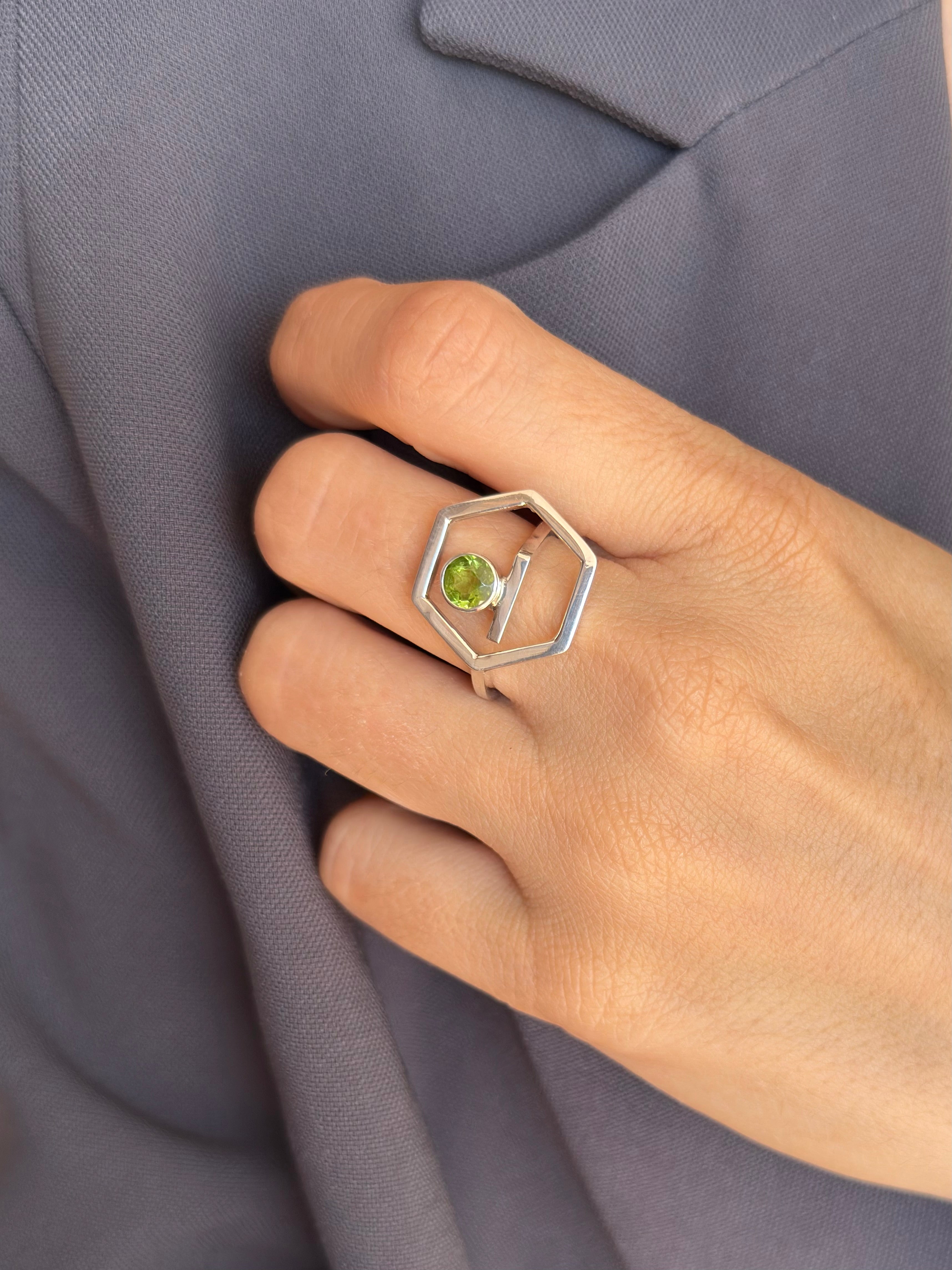 Anillo Samira