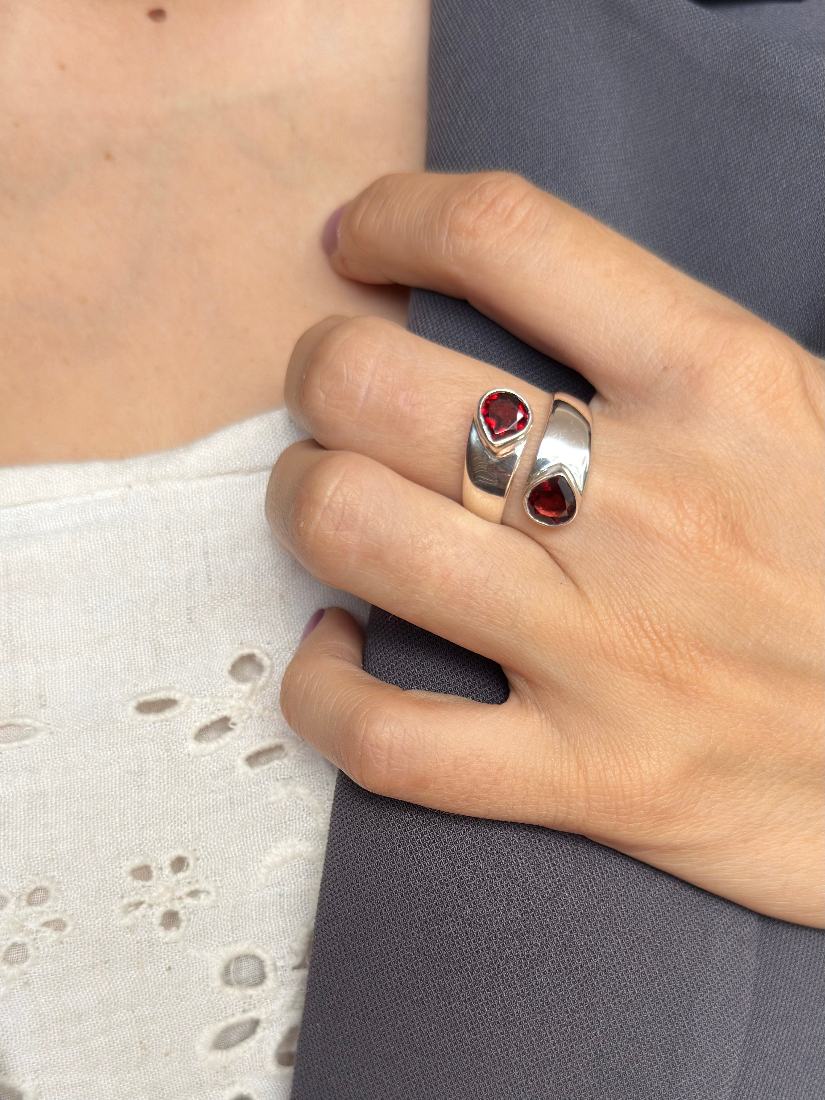 Anillo Granates