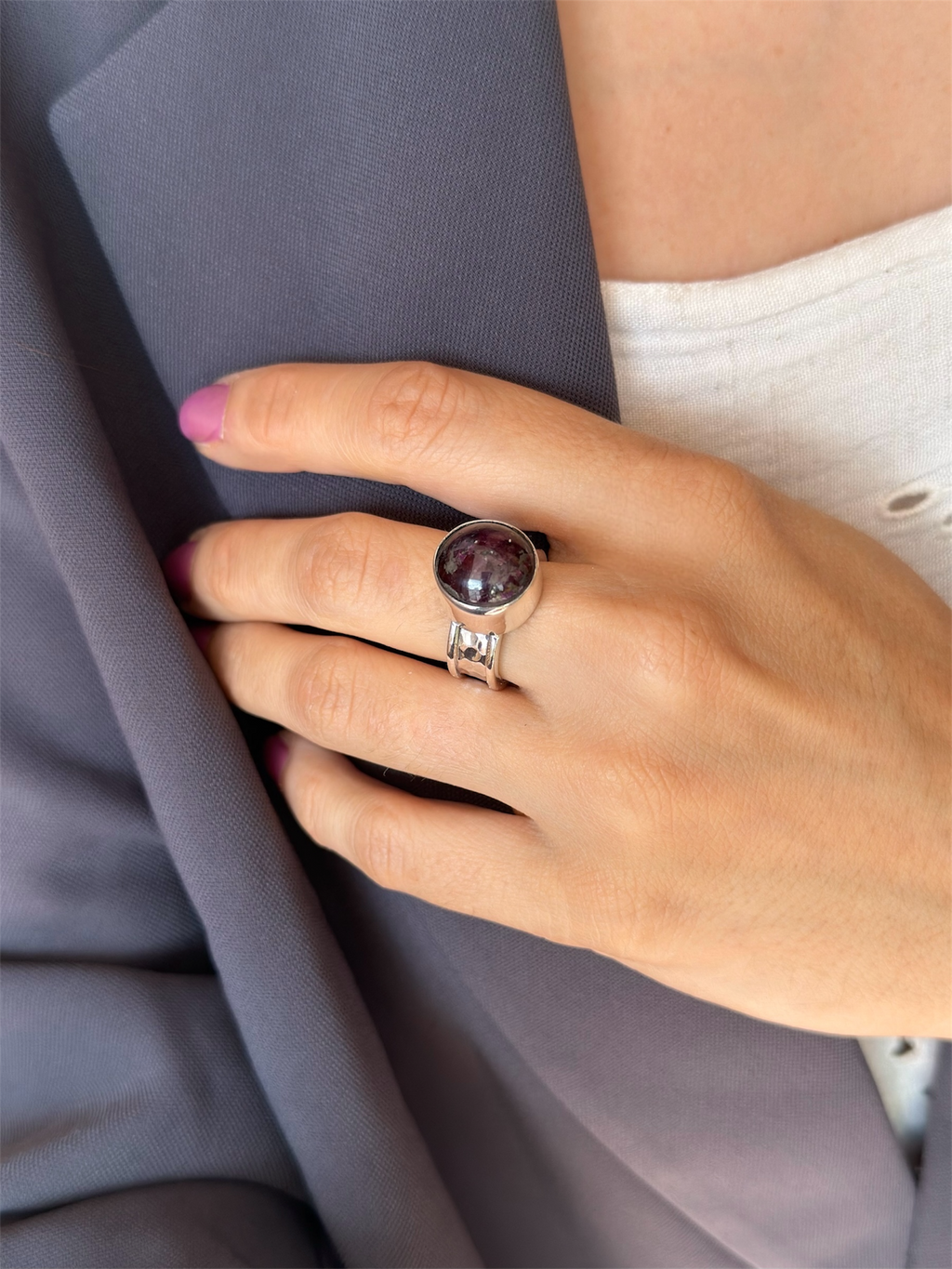 Anillo Amara