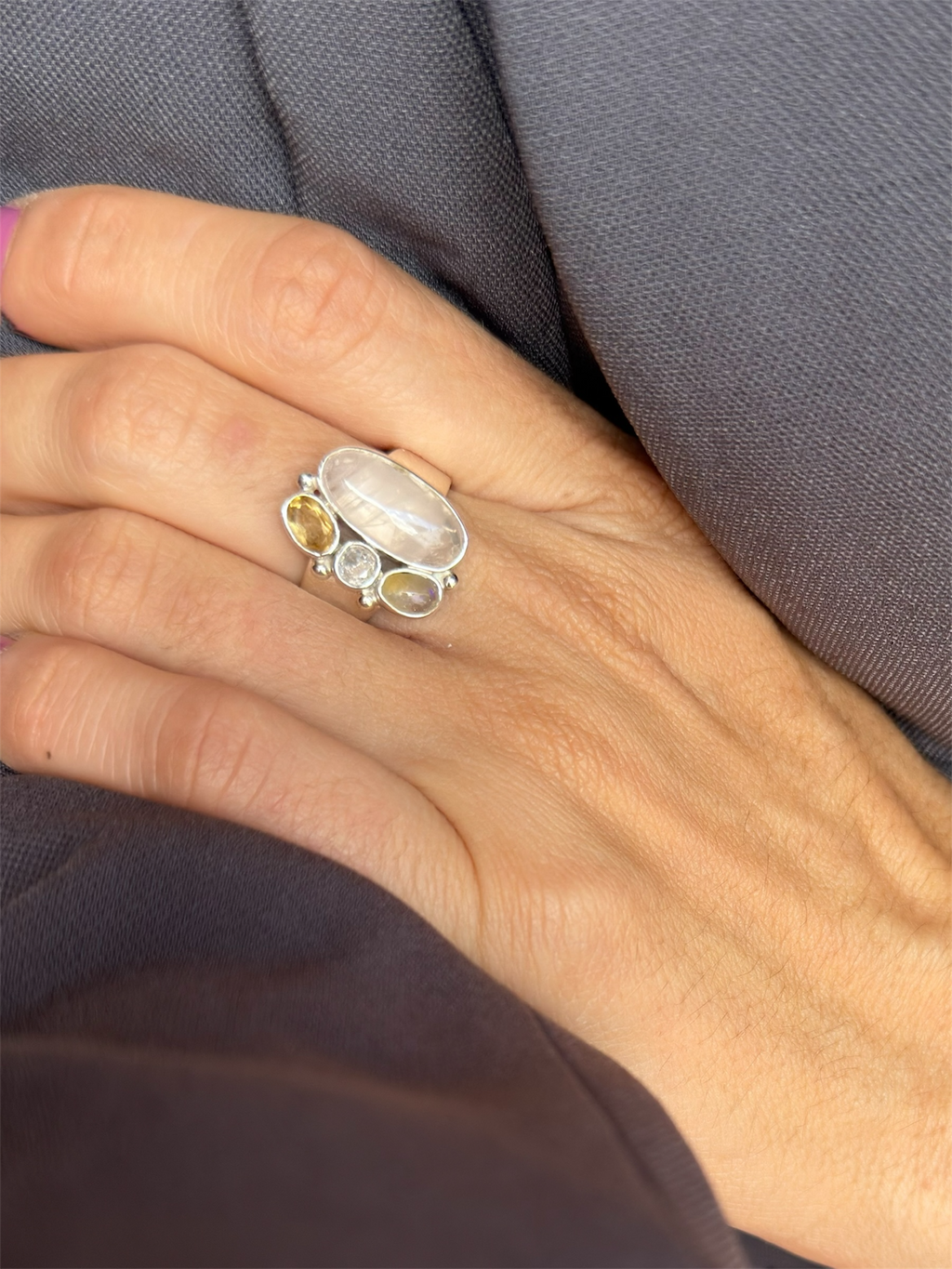 Anillo Mantra