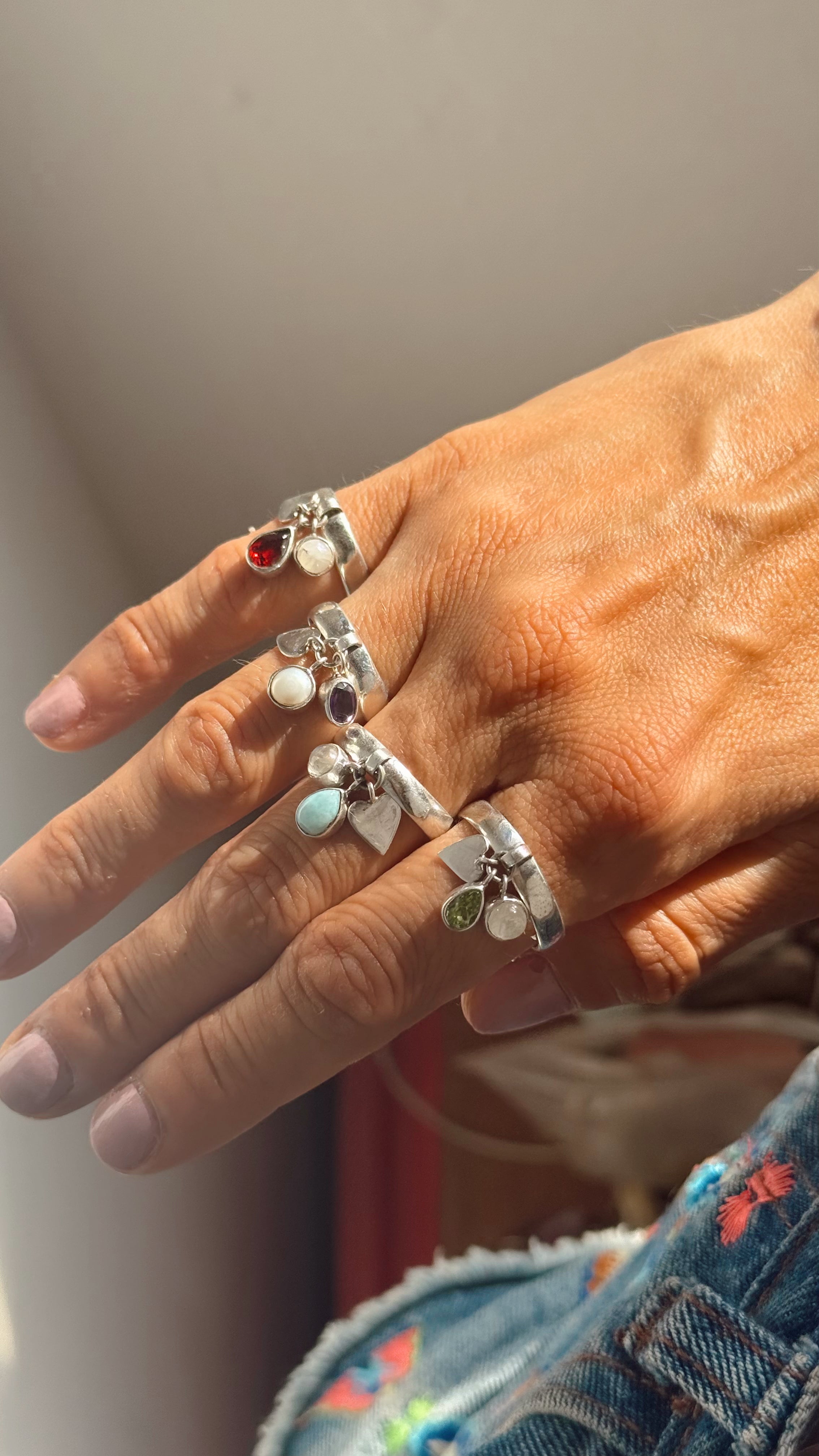 Anillo Serena (Granate o Amatista)